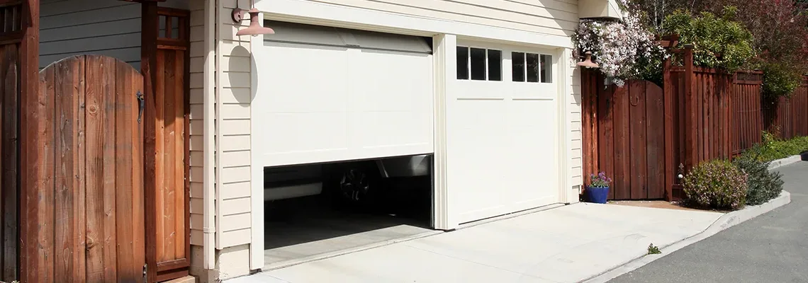 Repair Garage Door Won't Close Light Blinks in Lombard, Illinois